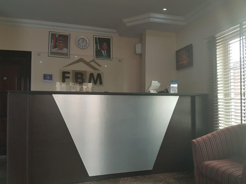 Agun Fbm Place Guest House מראה חיצוני תמונה